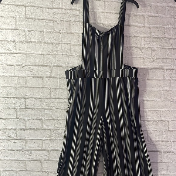 Super Soft Striped Jumpsuit - Picture 1 of 9